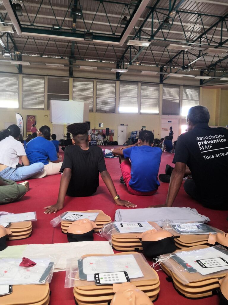 "100 Gestes Qui Sauvent" pour les Collégiens de La Réunion Prévention